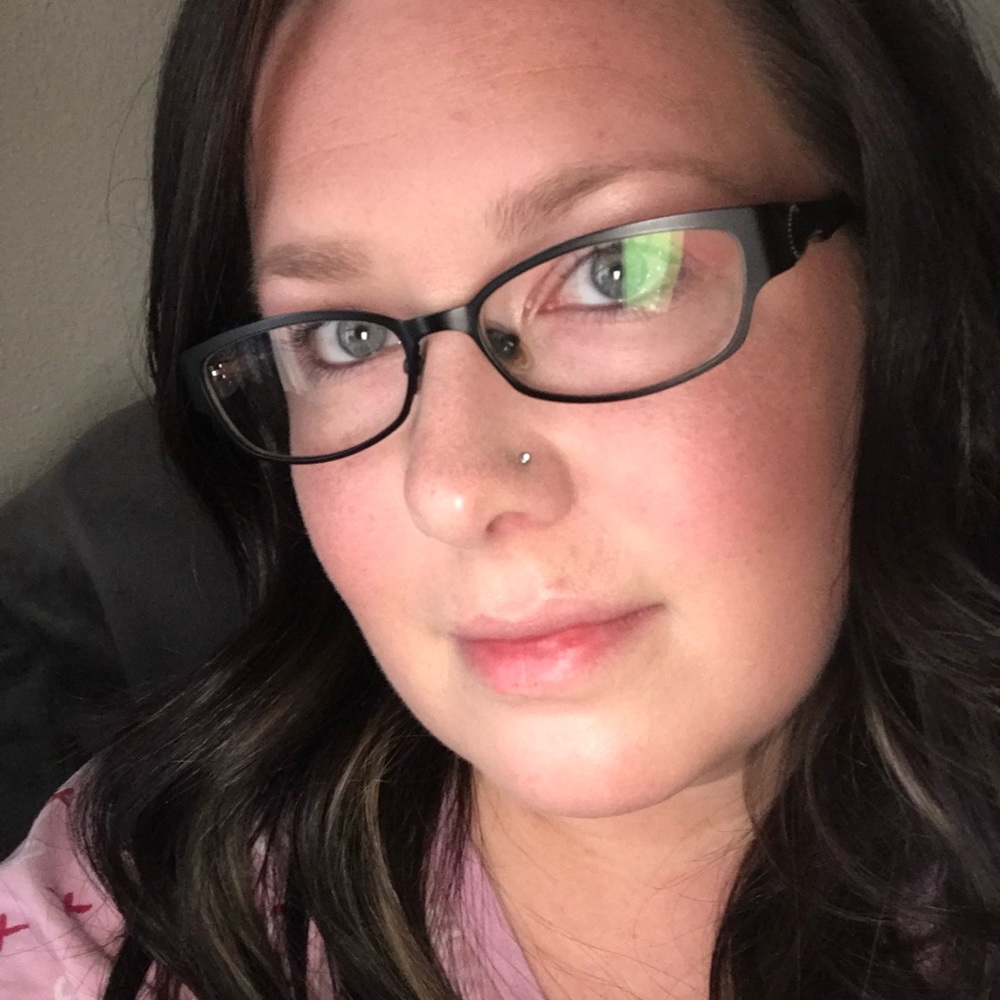 Meet your Posher, Jessica
